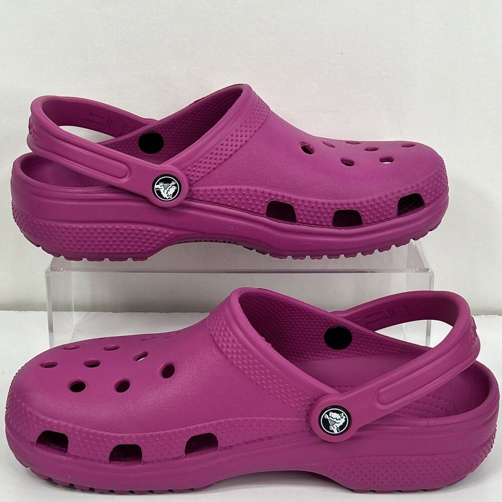 Crocs Clogs Men 6 Women 8 Hot Pink Slip On Water Shoes Classic Adult Unisex